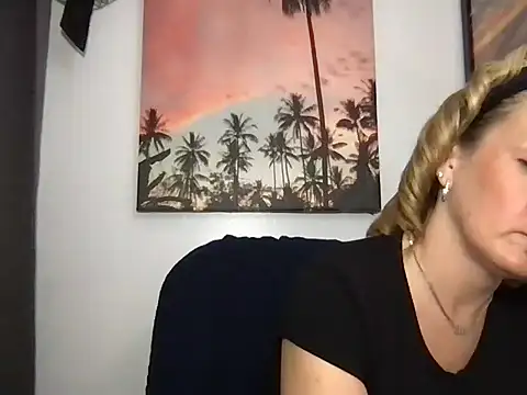 SattivvaXXX online show from 04-18-26, 05:28