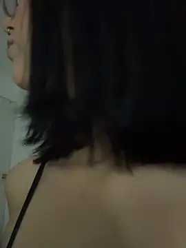 HinaSweet online show from 01-15-26, 12:04