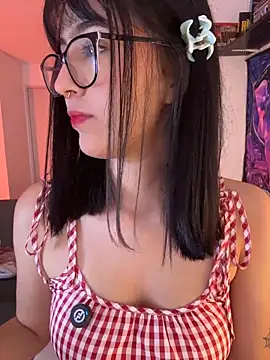 HinaSweet online show from 04-17-26, 01:19