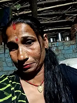 Snapshot of Hot_bhi38 chatting on 06-16-26, 07:49 Hot bhi38 online show from 06-16-26, 07:49