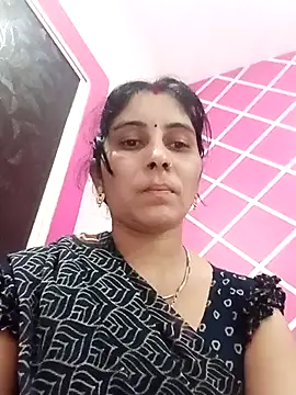 Hot ree85 online show from 02-25-26, 05:22