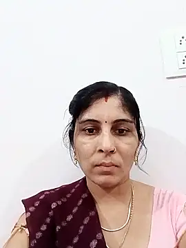 Snapshot of Hot_ree85 chatting on 04-24-26, 08:17 Hot ree85 online show from 04-24-26, 08:17