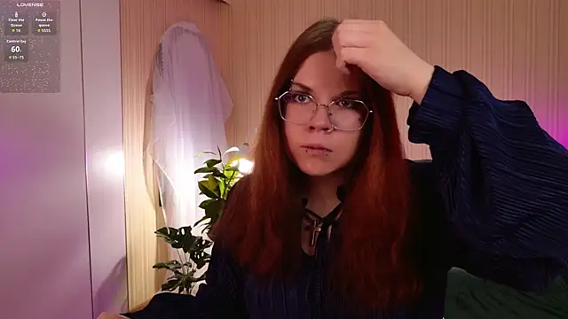 A Lot of Bunny online show from 04-14-26, 09:15