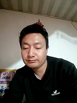 Snapshot of lvjinshun147 chatting on 03-25-26, 12:33 lvjinshun147 online show from 03-25-26, 12:33