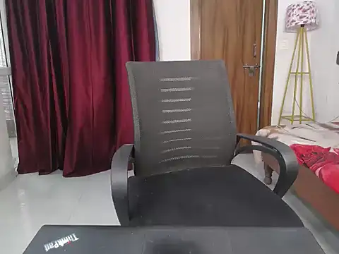 Loving crush69 online show from 04-19-26, 06:24