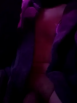 Snapshot of YoungAsainWithATrunk chatting on 01-10-26, 04:36 YoungAsainWithATrunk online show from 01-10-26, 04:36