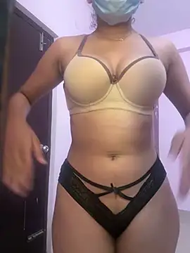 Snapshot of hyualll chatting on 02-19-26, 08:32 hyualll online show from 02-19-26, 08:32