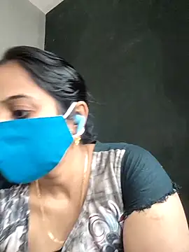 Snapshot of Tamilfathi chatting on 02-06-26, 07:56 Tamilfathi online show from 02-06-26, 07:56