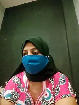 Snapshot of Tamilfathi chatting on 02-11-26, 10:59 Tamilfathi online show from 02-11-26, 10:59