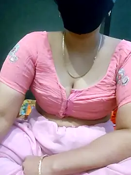 Snapshot of Tamilfathi chatting on 02-12-26, 12:22 Tamilfathi online show from 02-12-26, 12:22