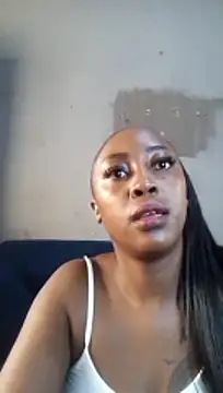 CocoButterxox online show from 04-29-26, 11:47