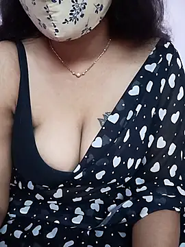 Snapshot of Ammu14399 chatting on 05-14-26, 08:43 Ammu14399 online show from 05-14-26, 08:43