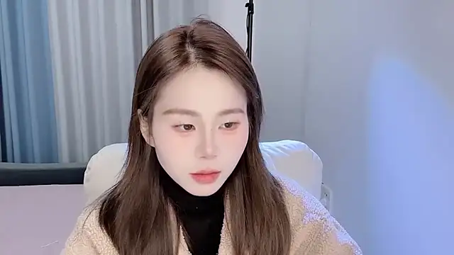 Snapshot of January-6 chatting on 01-12-26, 03:12 January-6 online show from 01-12-26, 03:12