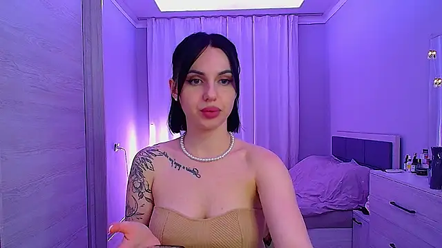 Pure temptation J online show from 01-11-26, 04:12