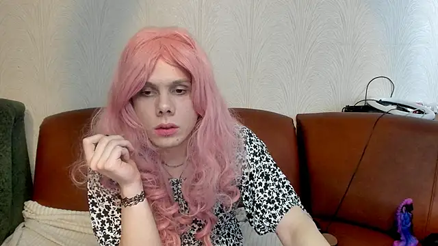 Snapshot of FedorWolf chatting on 01-08-26, 10:06 FedorWolf online show from 01-08-26, 10:06