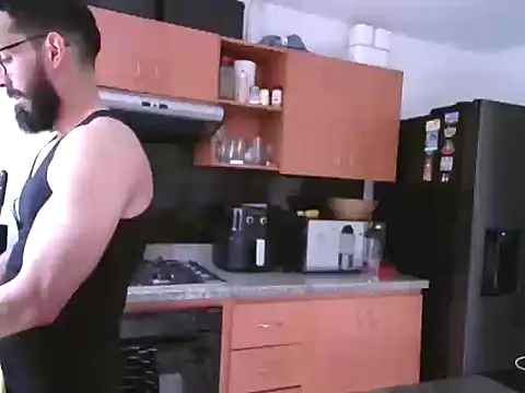 SlavSanz online show from 01-08-26, 10:34