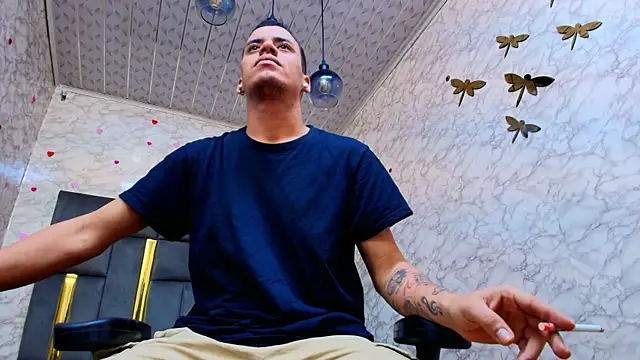 Snapshot of Brent_Storne chatting on 02-11-26, 12:48 Brent Storne online show from 02-11-26, 12:48