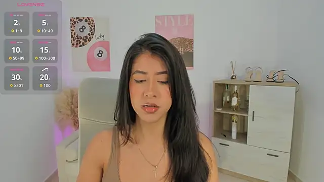 Sussan Monroe online show from 04-01-26, 03:42