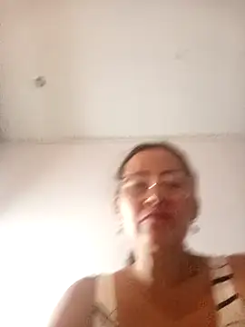 Salome 69 online show from 04-17-26, 01:36