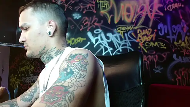 DarkBenito online show from 01-12-26, 02:11