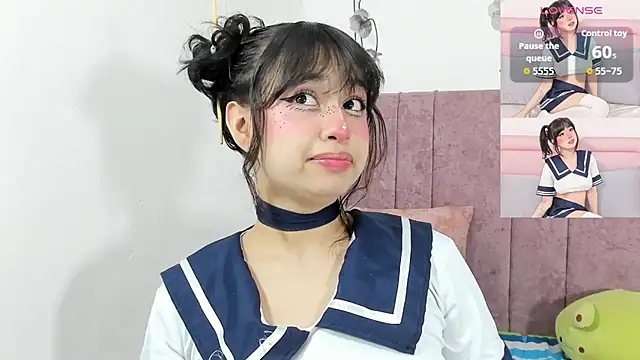 Snapshot of little_dolly3 chatting on 01-18-26, 04:16 little dolly3 online show from 01-18-26, 04:16