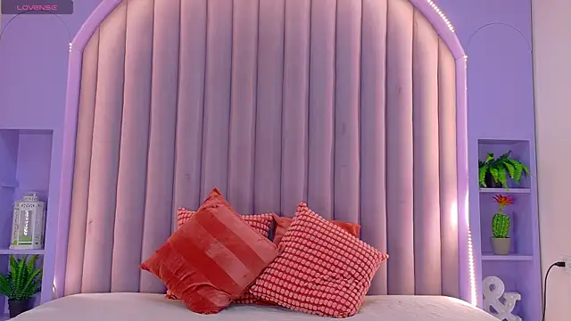 AmberStonne   online show from 04-07-26, 02:45