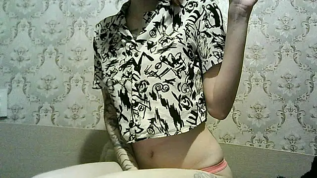 Snapshot of SmokySplit chatting on 01-07-26, 01:30 SmokySplit online show from 01-07-26, 01:30