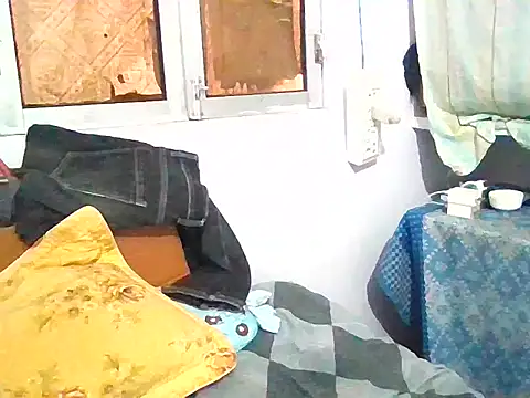 Snapshot of Sexy_Riyababy12 chatting on 03-01-26, 04:14 Sexy Riyababy12 online show from 03-01-26, 04:14