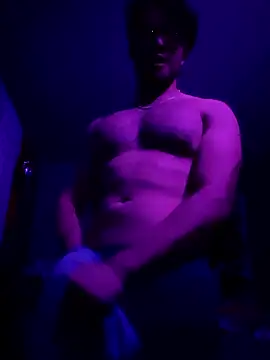 Snapshot of okada2900 chatting on 01-10-26, 03:19 okada2900 online show from 01-10-26, 03:19