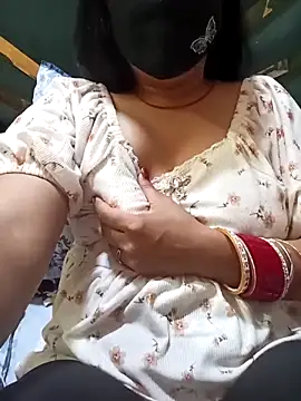 couple fun  online show from 04-28-26, 01:37