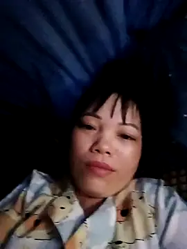 Snapshot of Sana-vn chatting on 05-11-26, 06:27 Sana-vn online show from 05-11-26, 06:27