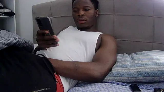 Bigchocco online show from 04-21-26, 12:00