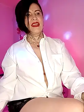 Casandramillf online show from 04-28-26, 07:19