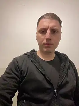 Snapshot of allee2206 chatting on 02-28-26, 05:52 allee2206 online show from 02-28-26, 05:52