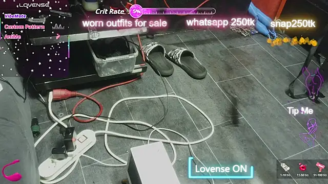 Snapshot of ashleyandtommy1 chatting on 01-31-26, 07:34 ashleyandtommy1 online show from 01-31-26, 07:34