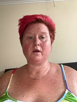 BustyRedxx online show from 06-24-26, 09:08