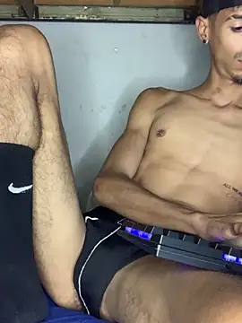 Snapshot of alexx_23cm chatting on 02-04-26, 07:31 alexx 23cm online show from 02-04-26, 07:31