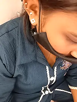 Gown Wali123 online show from 01-09-26, 04:10