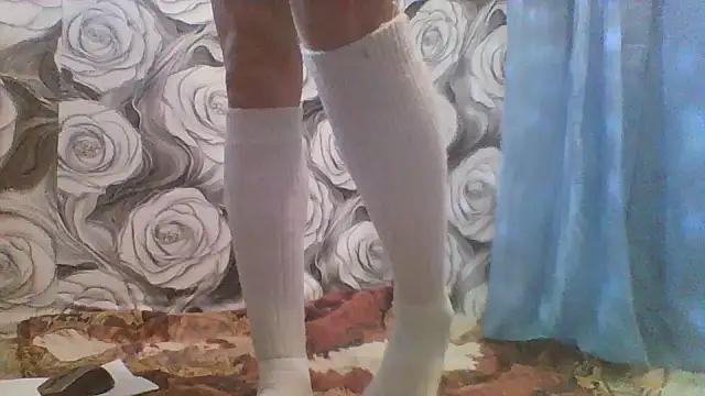  wolfxsnowy  online show from 01-05-26, 10:13