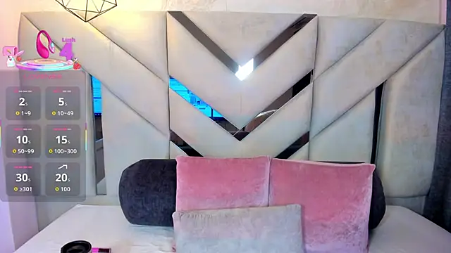 Snapshot of luna_Blyss chatting on 01-10-26, 03:30 luna Blyss online show from 01-10-26, 03:30