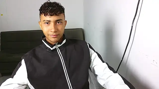 naugthy boy88 online show from 04-13-26, 10:59