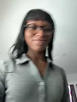 xouniq online show from 04-10-26, 04:23