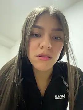 TaylorrHill online show from 04-05-26, 07:33