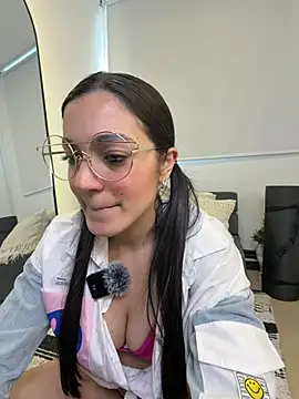 EVA WILD1 online show from 02-17-26, 09:21