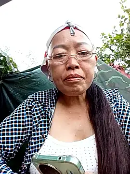Agnes-baby online show from 05-15-26, 10:55
