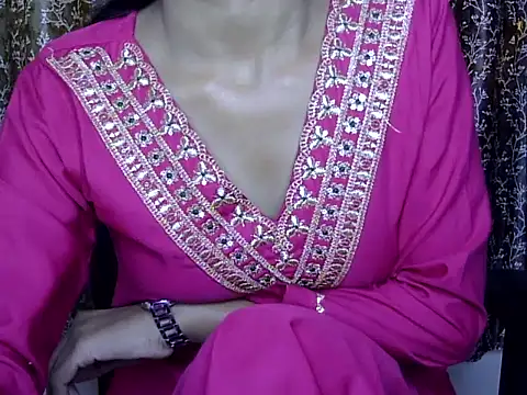 Ayushi - online show from 01-06-26, 05:22