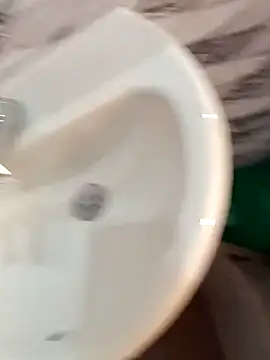 andreslo2026 online show from 04-23-26, 03:47