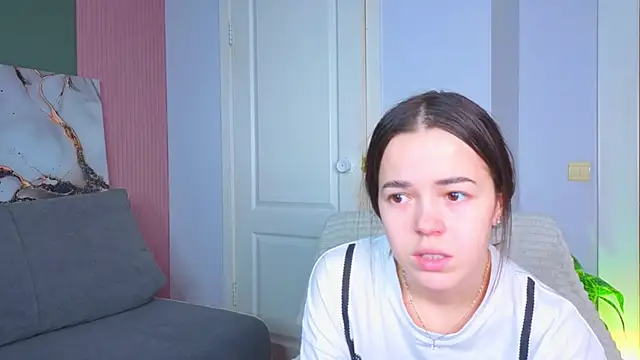 Snapshot of Vicki_Bee chatting on 01-09-26, 11:13 Vicki Bee online show from 01-09-26, 11:13