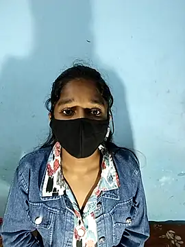 HotxAnamika online show from 01-06-26, 10:41