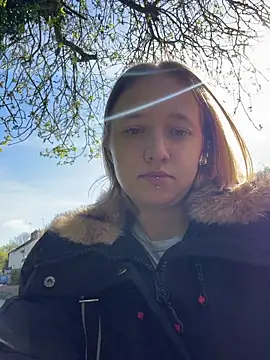 Spatgirl online show from 04-21-26, 02:45